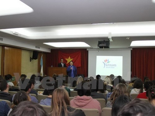 Workshop on Vietnamese culture opens in Argentina - ảnh 1